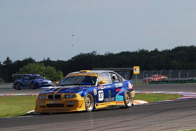 BMW_WTCC_07.jpg